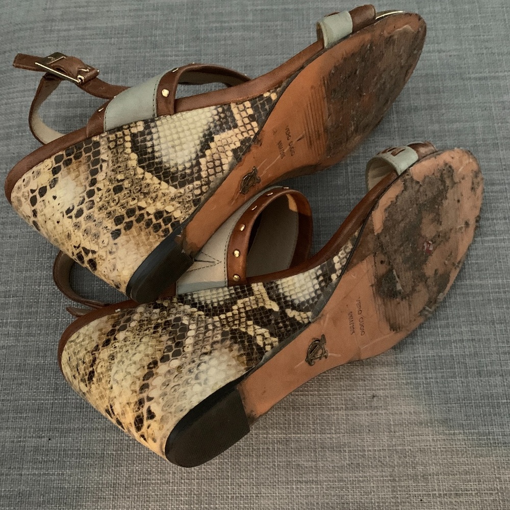 Vince Camuto wedge